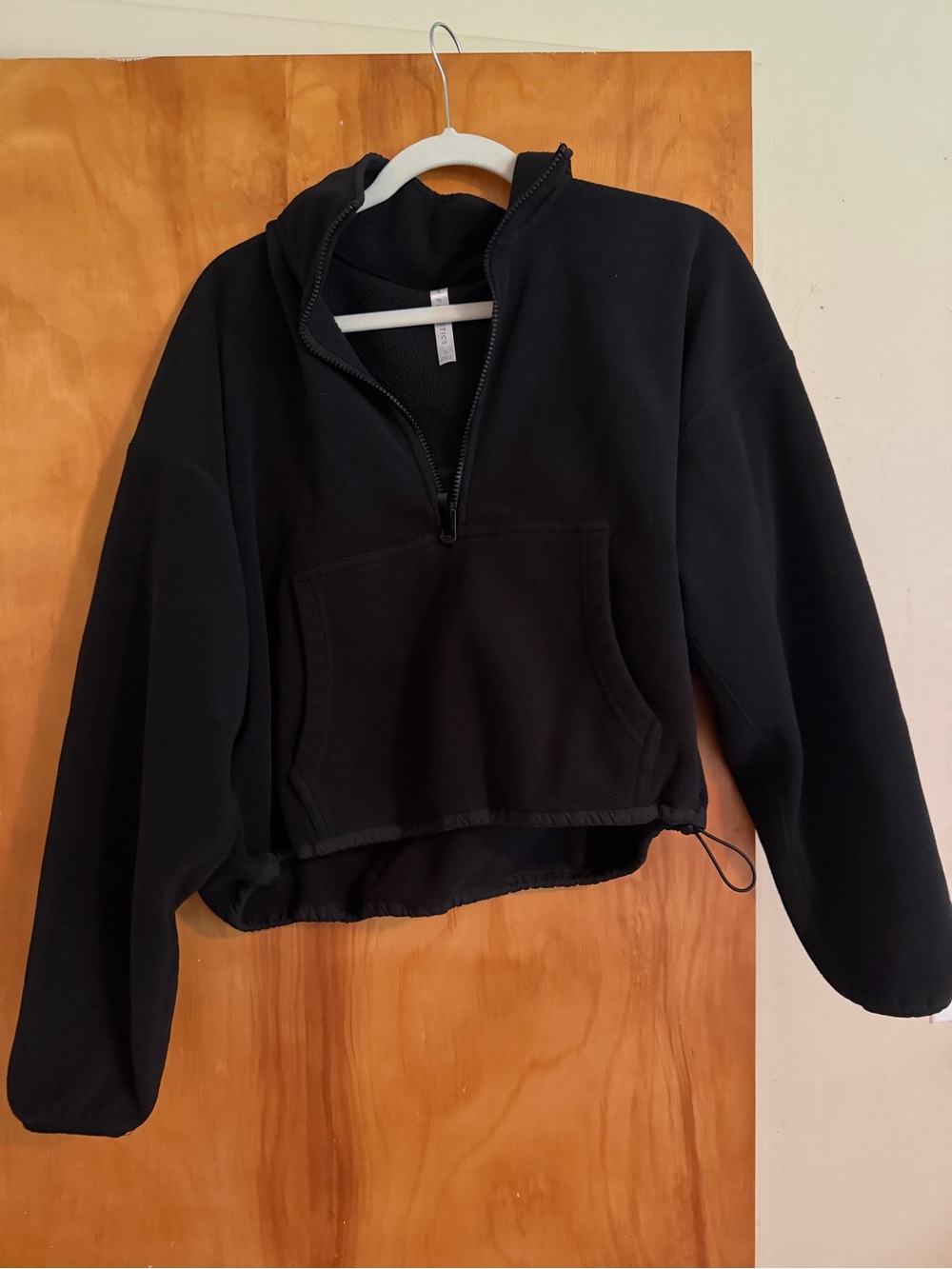 Fabletics Black Half-Zip Cropped Pullover